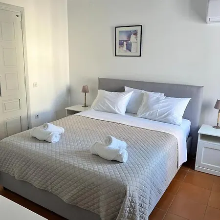 Patmos Garden * سكالا