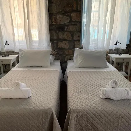 Patmos Garden شقة سكالا