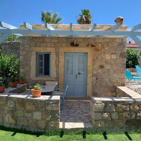 Patmos Garden * سكالا