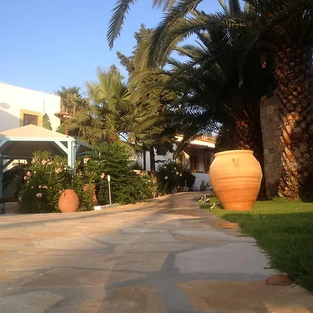 Patmos Garden سكالا