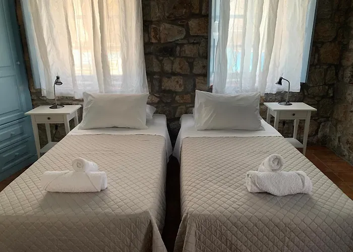 Patmos Garden شقة سكالا