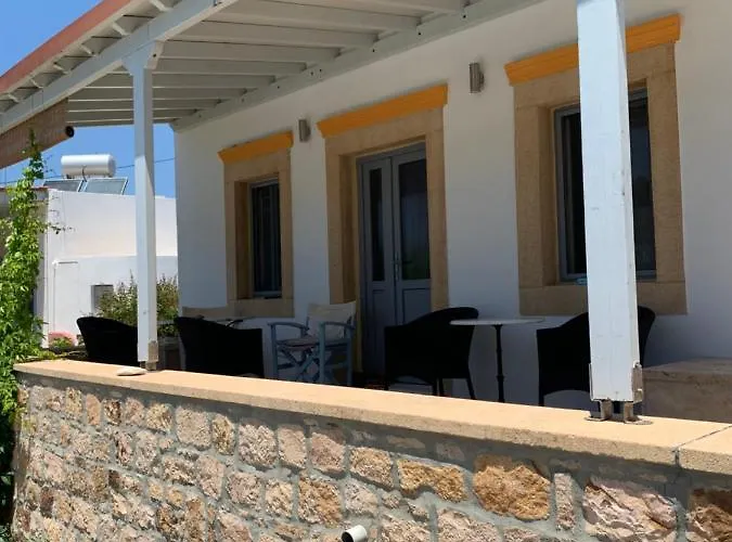 شقة Patmos Garden